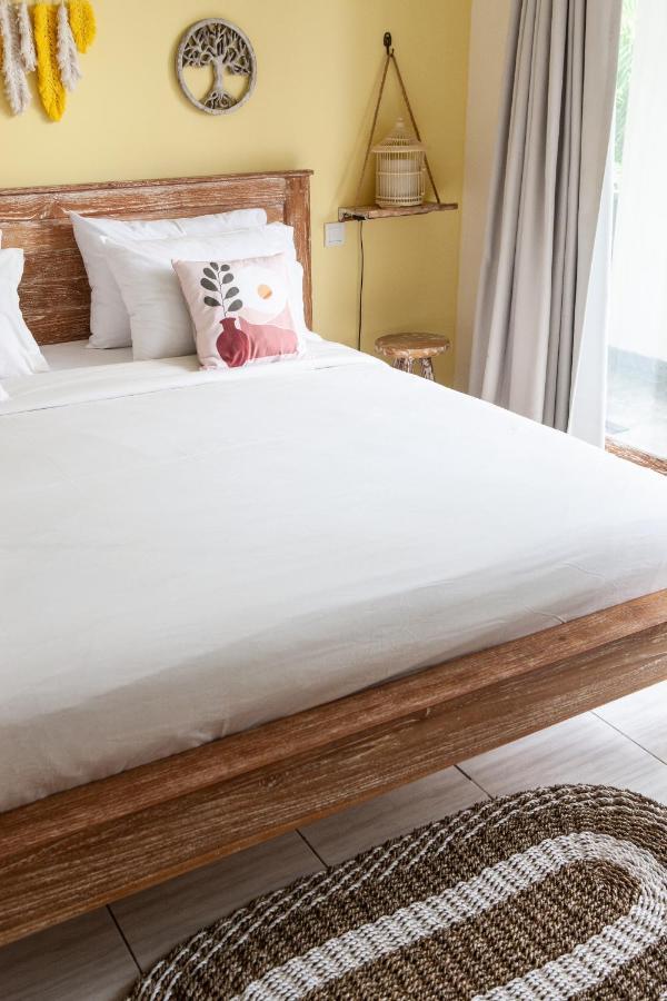 The Spare Room Bali Canggu  Luaran gambar