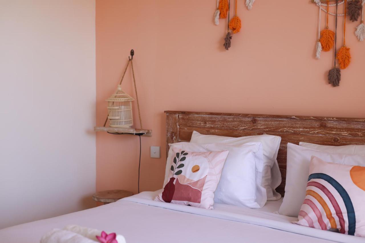 The Spare Room Bali Canggu  Luaran gambar